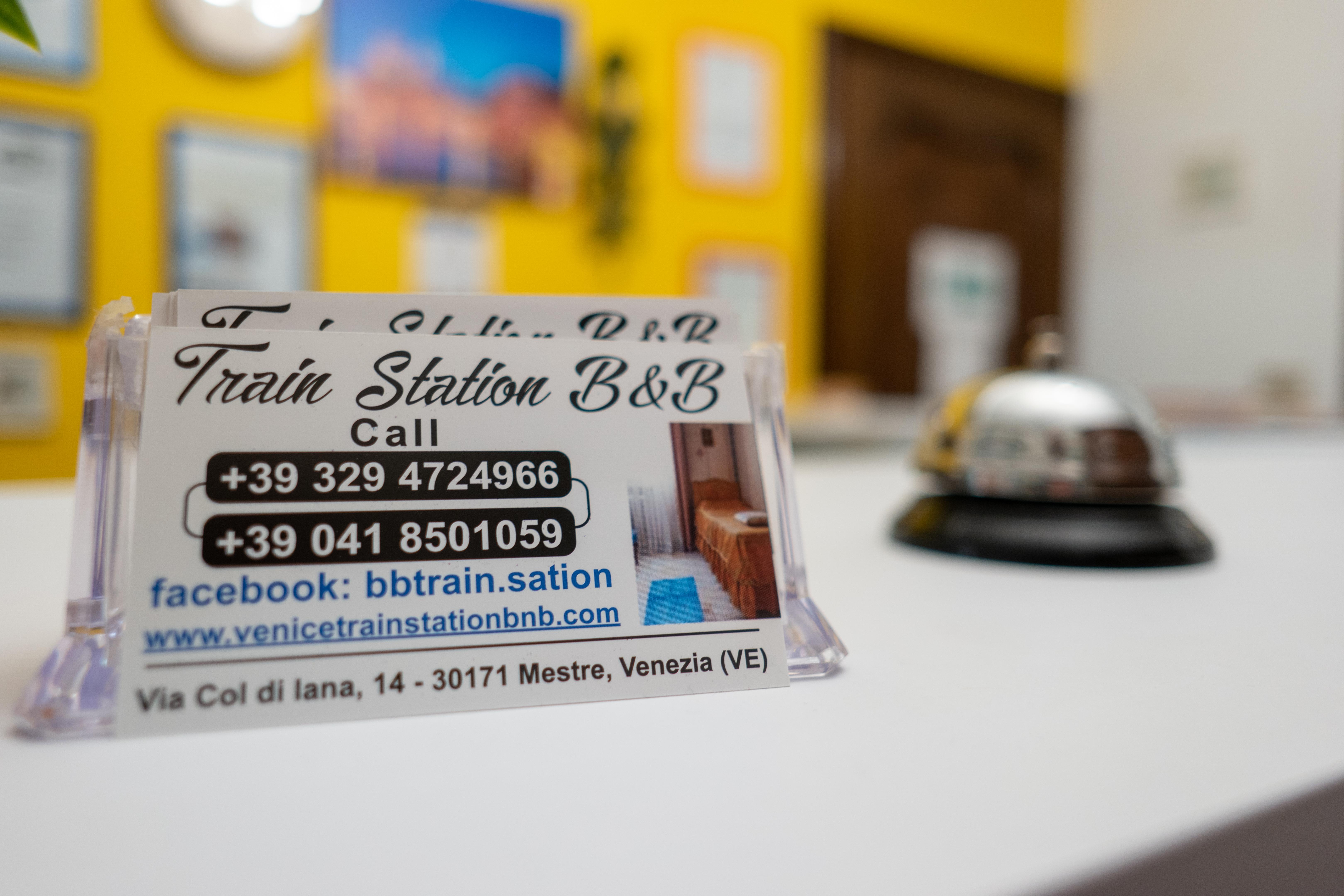 Guest House Train Station Venice - Atika & Atif Местре Экстерьер фото