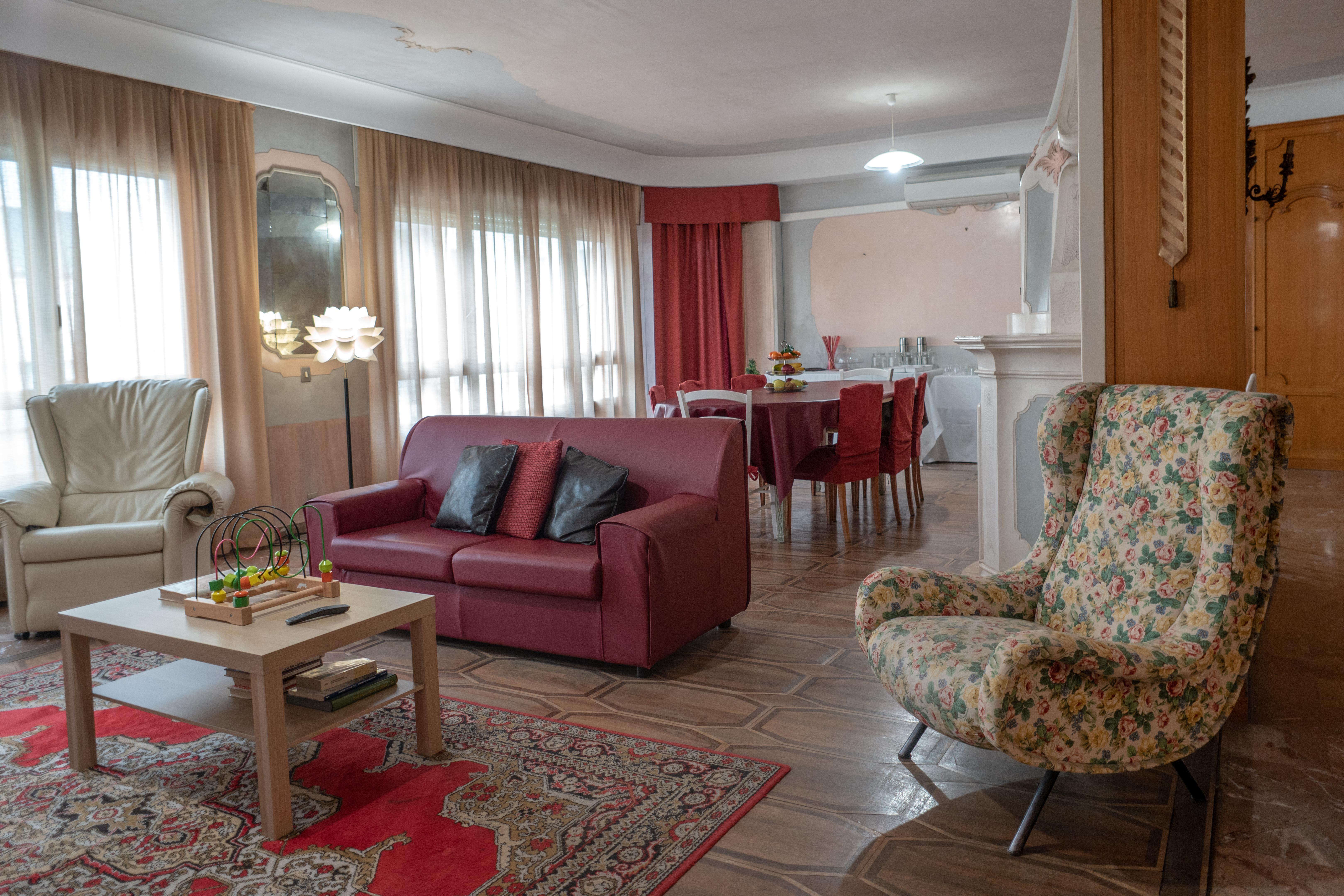 Guest House Train Station Venice - Atika & Atif Местре Экстерьер фото